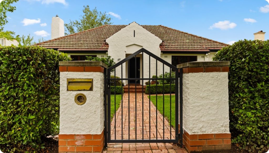 Professional House Painters Serving Red Hill